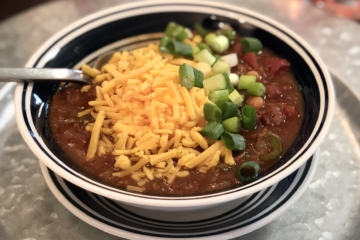 Turkey Chili | Easy Chili Recipe | Crockpot Recipe | Chili Recipe | Easy Chili Recipe | Rainbow Turkey Chili | This yummy and deep-flavored chili is sure to be a hit with anyone (and it has a crazy secret ingredient!) Find the recipe at SixCleverSisters.com