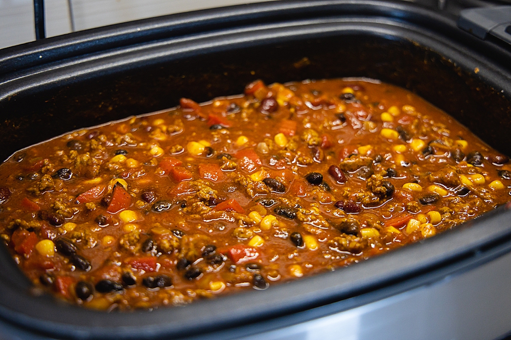 Chili Recipe | Chili Recipe Crockpot | Chili Recipe Easy | Chili Sweet and Spicy | Easy Sweet and Spicy Chili Recipe Crockpot | Recipe on the Six Clever Sisters blog!