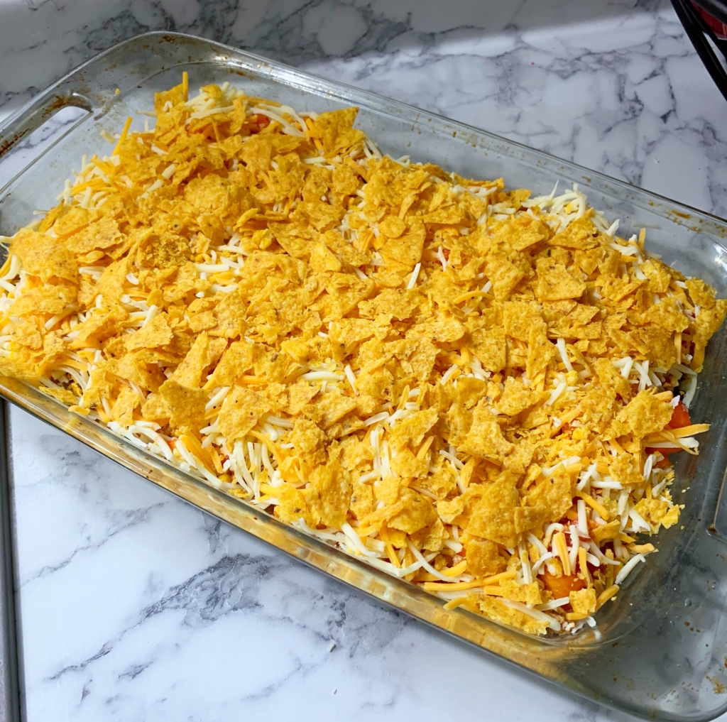 7-Layer Turkey Taco Bake | One Dish Meal | Family | Easy Dinner | Kid Friendly Dinner | Quick Meal | Taco | Taco Dinner | Taco Casserole | Tacos | Easy Dinner Recipes | Mom | Meal Planning | Six Clever Sisters