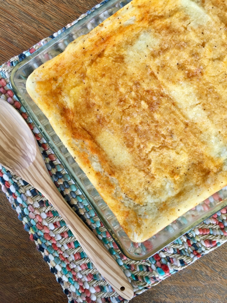 Mashed Potato Casserole | Mashed Potato Recipe Easy | Mashed Potatoes | Mashed Potatoes Recipe | Mashed Potatoes Recipe | If you're looking for the best mashed potato recipe, you've found it here! These mashed potatoes are flavorful, rich and delicious, plus they can be made ahead! Add these to your Easter menu and it will be sure to wow your guests! #recipe #mashedpotato #easyrecipe #recipeoftheday #recipes #potato