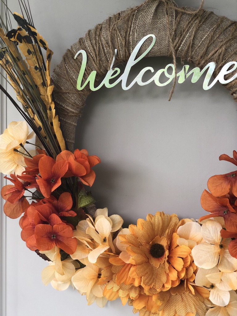 Fall Wreath | Dollar Tree | Autumn Decor | Easy Handmade Wreath | Dollar Tree Decor | Dollar Tree Hack | DIY Fall Wreath | DIY Fall Decor | Cheap Fall Wreath | Dollar Tree has all the florals and supplies you need to make yourself a beautiful fall wreath this year! Find out how I made mine at SixCleverSisters.com