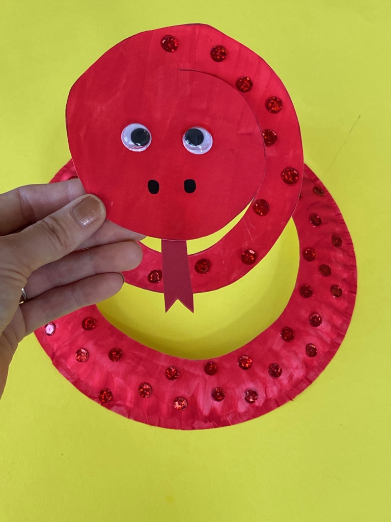 Paper Plate Snake Craft for Kids_13 - Six Clever Sisters