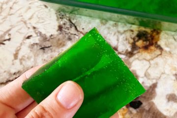 Finger Jello | Finger Jello Recipe | Jello Finger Blocks | Jello Jigglers Recipe | Jello Jigglers Directions | Jello Jiggler Dessert | Making finger jello is a great way for kids to learn colors, shapes, letters ... it's a fun way to eat a snack! #jello #kids #kidsactivities #snack #recipe #learning