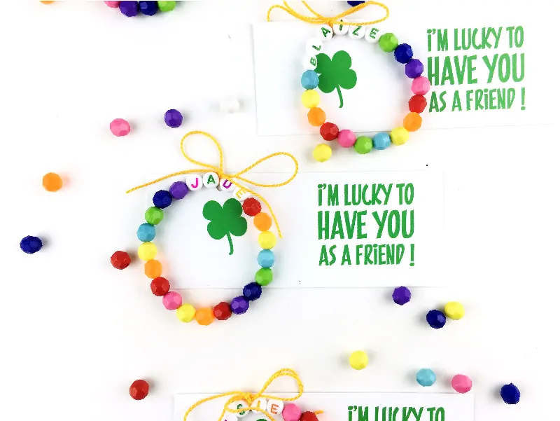 St. Patricks's Day Crafts | St. Patrick's Day Craft for Kids | St. Patrick's Day Craft for Toddlers | St. Patrick's Day Art Projects for Preschool | Rainbow Craft for Kids | Rainbow Craft Ideas | St. Patricks Day Crafts | Leprechaun Craft Ideas | You're lucky to have stumbled upon these St. Patrick's Day crafts for kids! Find lots of kids activities and crafts and ideas here from leprechauns to rainbow crafts to shamrock crafts to pots of gold! You can find it all here! #preschool #crafts #kidsactivities #shamrock #leprechaun #rainbow #lucky #irish #stpatricksday #craftsforkids #ideas