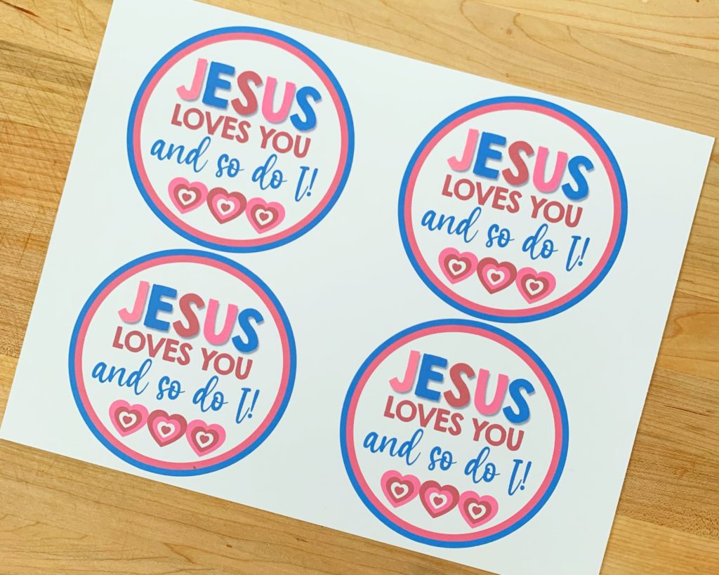 Valentine's Day Treat Tag | Free Printable | Valentine's Tag | Valentine's Printable Free | V day Treat | Valentines got for boyfriend | Valentine Gifts | Valentine Crafts | Jesus Loves You | Scripture Valentine | Spiritual Valentine | Six Clever Sisters 