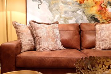 Pillows for Dark Brown Couch | Pillow Combinations for Dark Brown Couch | Pillows for Light Brown Couch | Six Clever Sisters