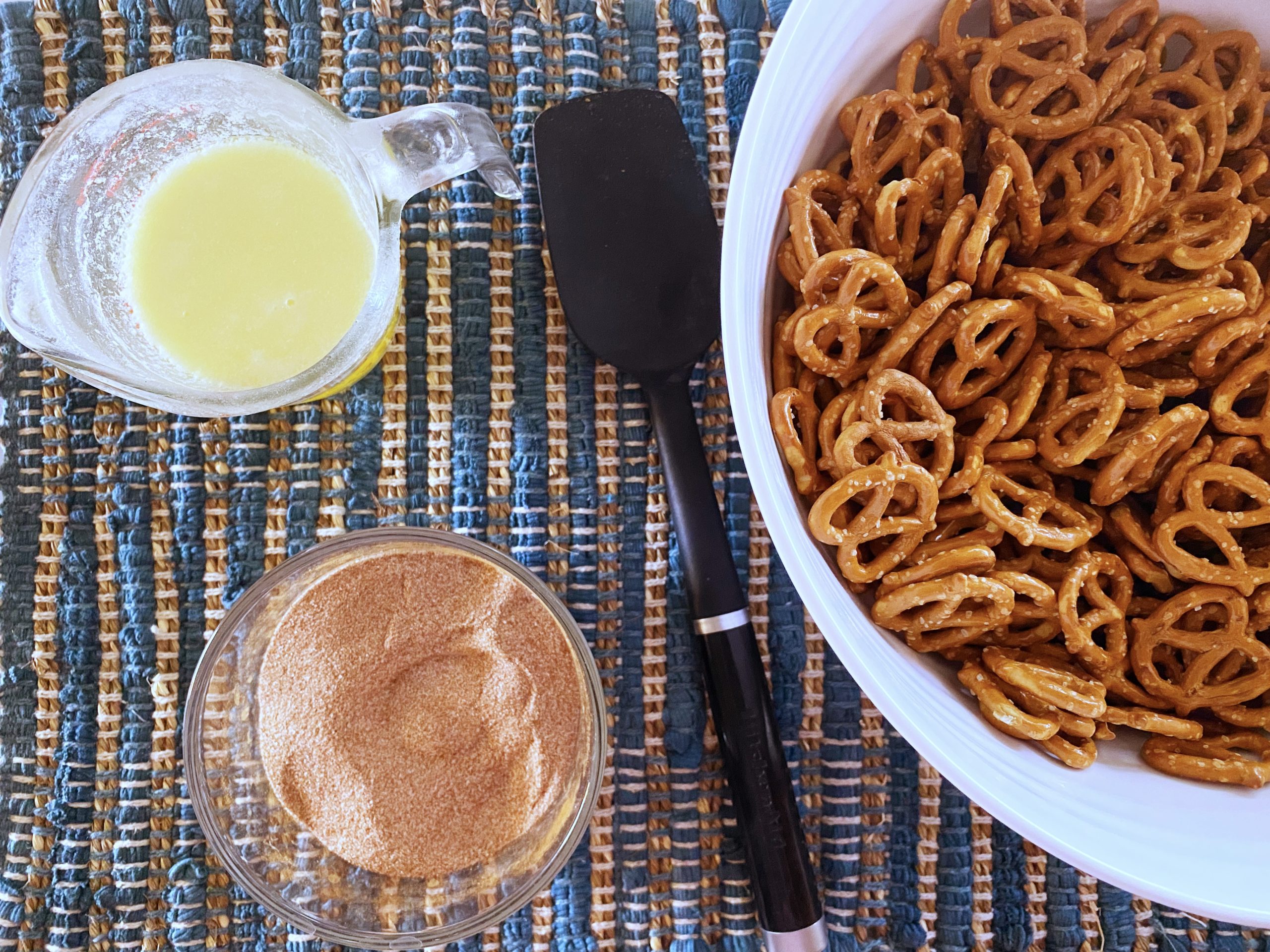 Cinnamon Sugar Pretzels | Cinnamon Sugar Pretzels Recipe | Pretzel Recipe | Cinnamon Sugar Pretzel Recipe | Cinnamon Sugar Pretzel Nuggets | Cinnamon Sugar Pretzel Bites Easy | These cinnamon sugar pretzel bites will have you drooling over them before they are even out of the oven! Make a batch to enjoy in no time at all! #recipe #recipeoftheday #holiday #pretzel #cinnamon #easyrecipe