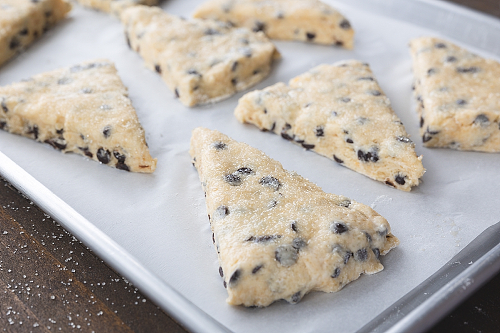 Chocolate Chip Scones Recipe | Easy Scones Recipe | Chocolate Chip Scones no buttermilk | Moist Scone Recipe | Scones with sour cream | The BEST Chocolate Chip Scones - easy recipe on the Six Clever Sisters blog!