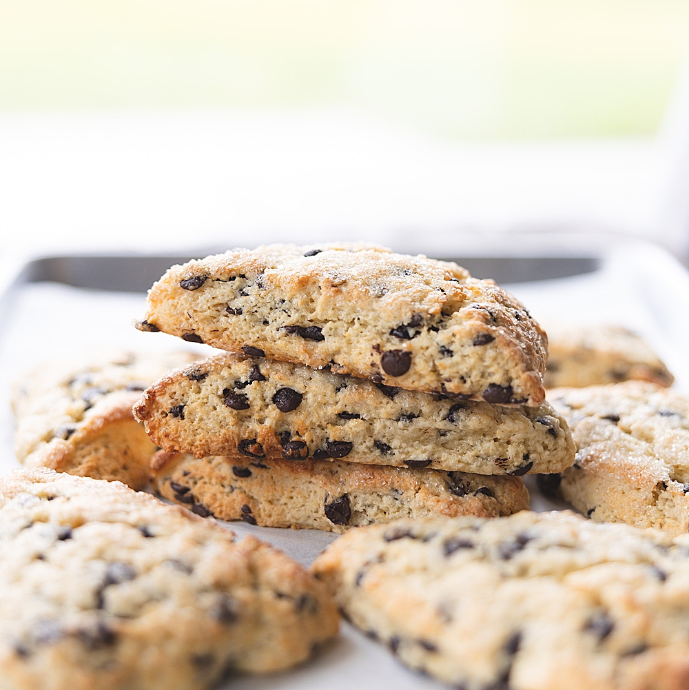 Chocolate Chip Scones Recipe | Easy Scones Recipe | Chocolate Chip Scones no buttermilk | Moist Scone Recipe | Scones with sour cream | The BEST Chocolate Chip Scones - easy recipe on the Six Clever Sisters blog!