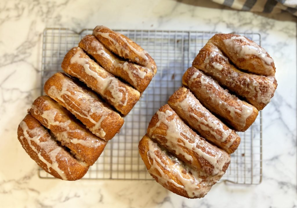 Easy Cinnamon Bread | Dollywood | Dolly Parton | Cinnamon | Frozen bread dough | Pull apart bread | Breakfast | Pastry | Easy Recipe | Easy Breakfast | Easy Dessert | Simple Bread | Dessert | Cinnamon Rolls | Homemade Bread | Homemade cinnamon bread | Six Clever Sisters