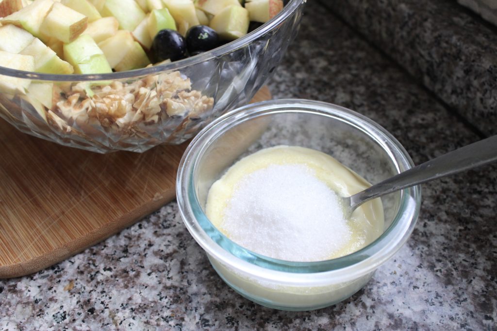 Waldorf salad dressing