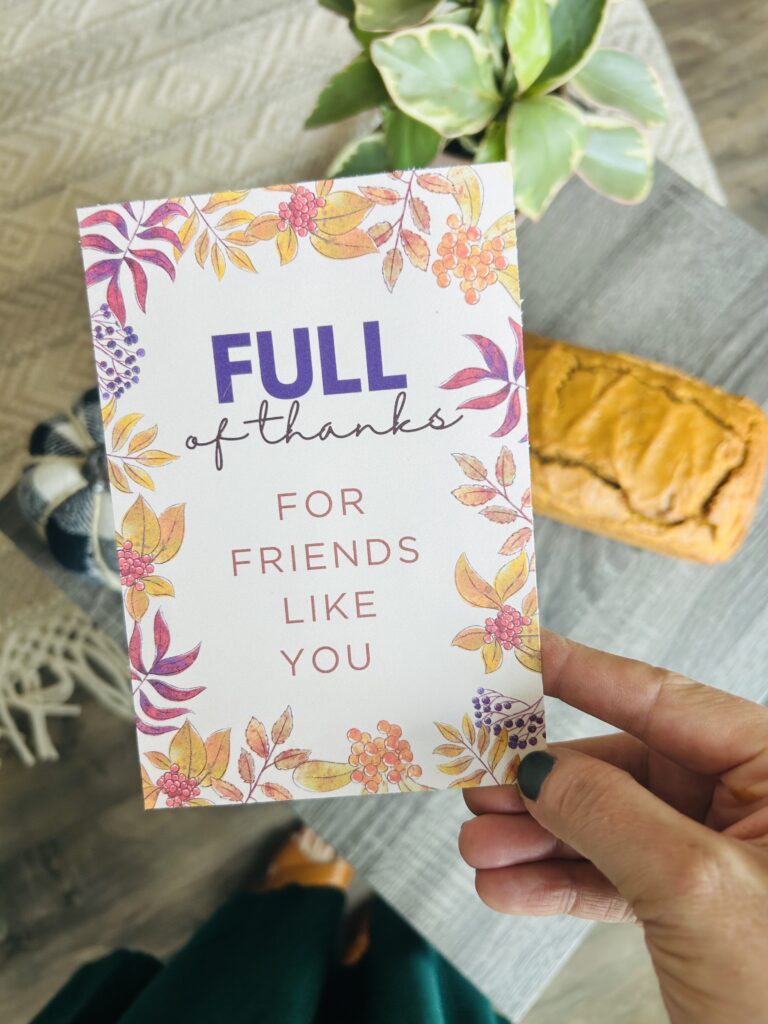 Full of Thanks Treat Tag Printable | Baked Good Card | Free Printable | Card | Thank you Card | Free Printable Gift Tag | Free Thank you Card | Fall | Thanksgiving | Thanksgiving Printable | Fall Printable Free | Six Clever Sisters