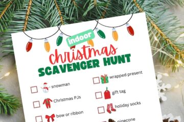 Free Printable Christmas Scavenger Hunt | Scavenger Hunt for Kids | Free Christmas Scavenger Hunt | Six Clever Sisters