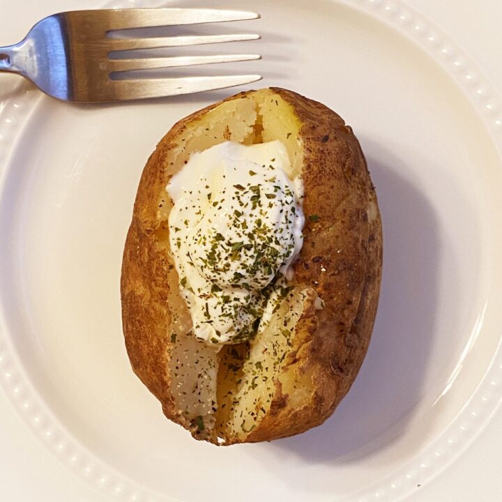 Instant Pot Baked Potatoes 