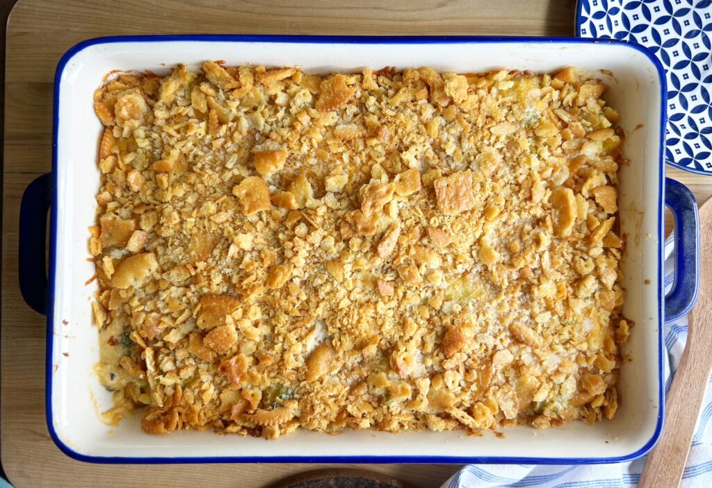 Easy Broccoli Casserole | Casserole for a crowd | Broccoli | Fresh meal | Vegetable Side | Side Dish | Holiday Side dish | Holiday Casserole | Ritz Topping | Comfort Food