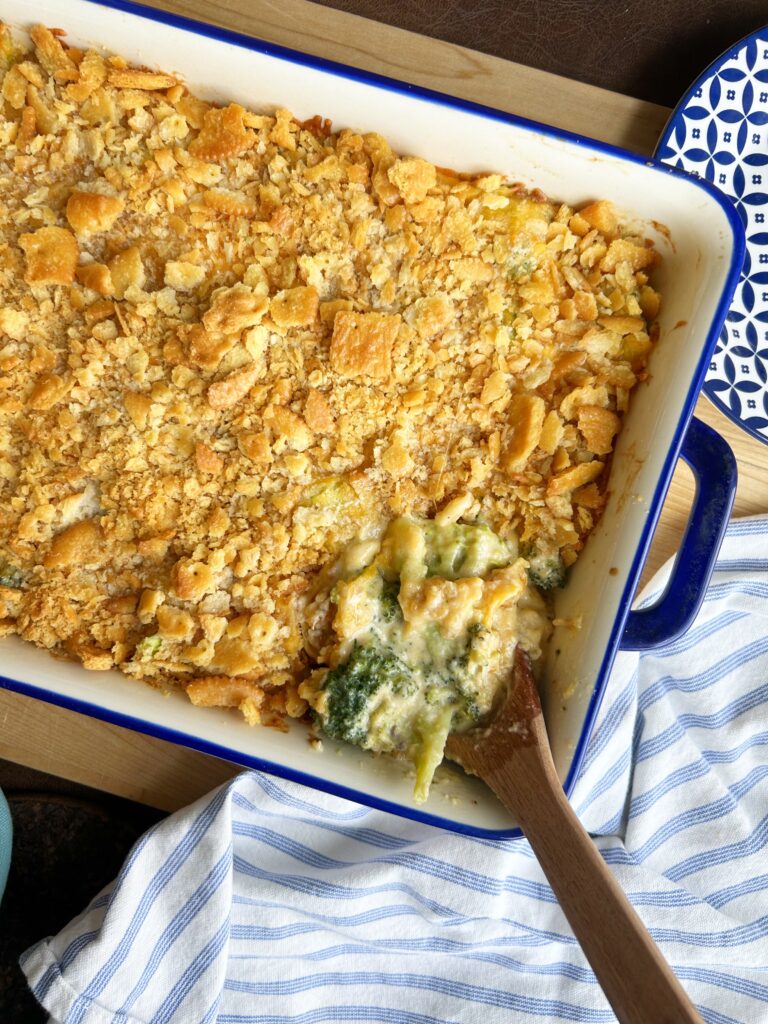 Easy Broccoli Casserole | Casserole for a crowd | Broccoli | Fresh meal | Vegetable Side | Side Dish | Holiday Side dish | Holiday Casserole | Ritz Topping | Comfort Food