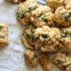 Cheddar Bay Biscuits | Red Lobster Biscuits | Red Lobster Copycat Recipe | Cheesy Biscuits | Copycat Red Lobster Biscuit Recipe | These cheddar bay biscuits are the best and super easy to make at home! You're sure to wow your guests with these, or just simply enjoy them for yourself during the busy week.