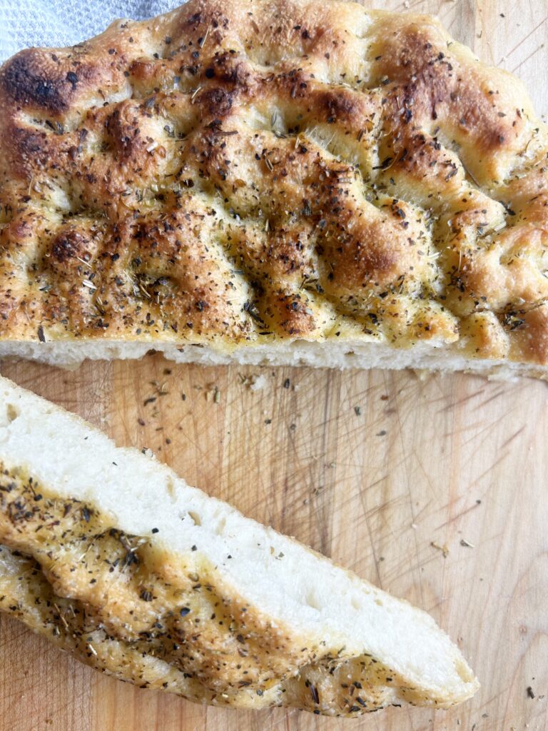 Best focaccia recipe | Easy Focaccia | Bread recipes | Bread | Crusty Bread | Bread for beginners | Bread recipes homemade | Bread recipes easy | focaccia | focaccia bread recipe | Six Clever Sisters