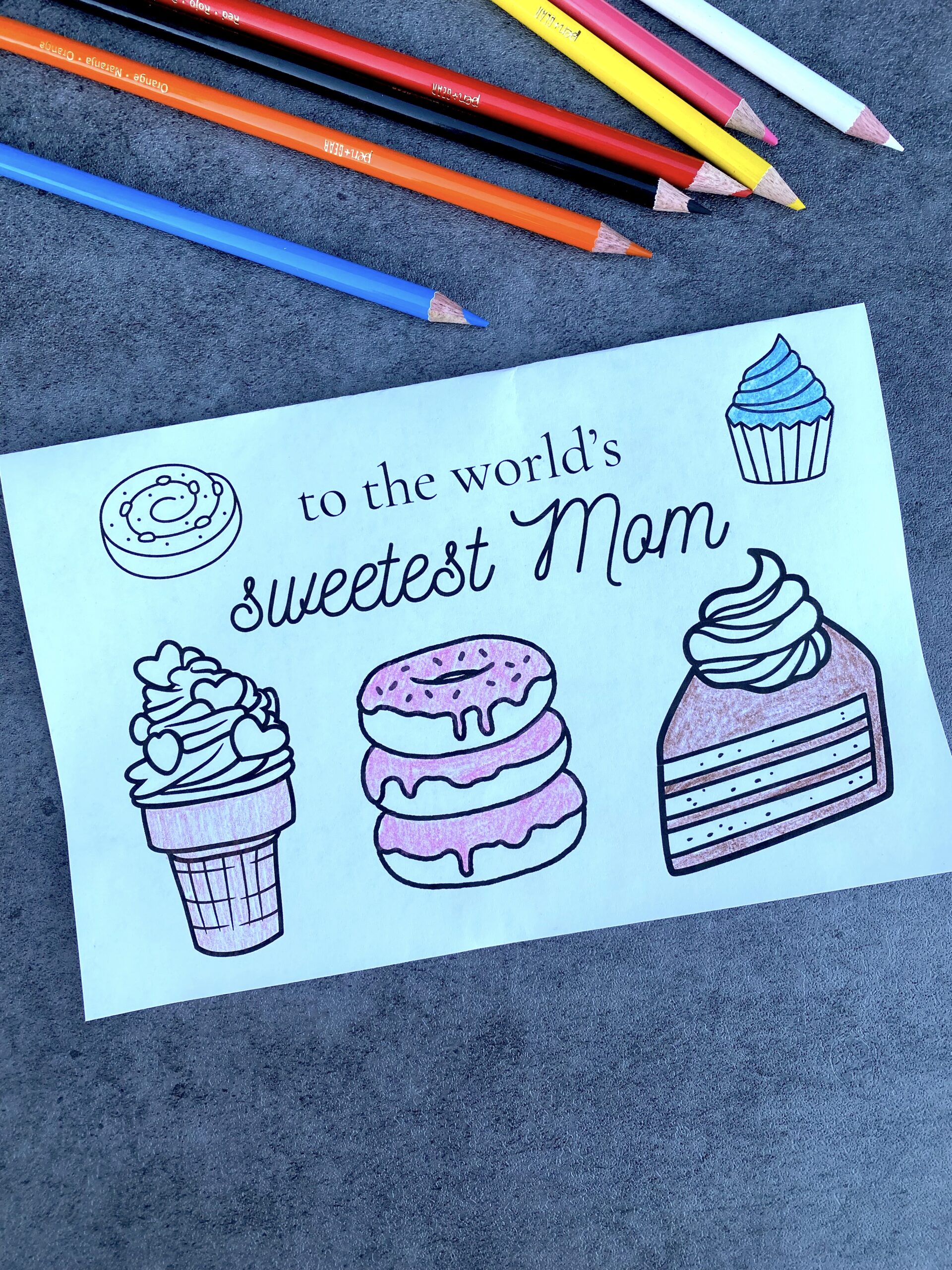 Mothers Day Card Printable | Happy Mothers Day Card Printable | Happy Mothers Day Card Printable Free | Free Printable | Free Printable Mothers Day Card | Free Printable Mothers Day Cards To Color PDF | Free Printable Mother's Day Cards For Kids To Color | Looking for free printable Mothers Day cards for kids to color? This list of free printable cards for Mom are the best ones out there for kids to color for mom. Grab some crayons or colored pencils and get coloring! #kids #mothersday #mom #freeprintable #printables #activitiesforkids #craft